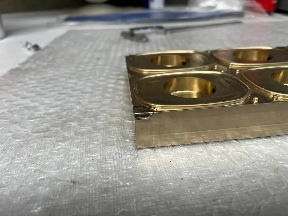Réparation de fissure au laser sur pièce industrielle en acier